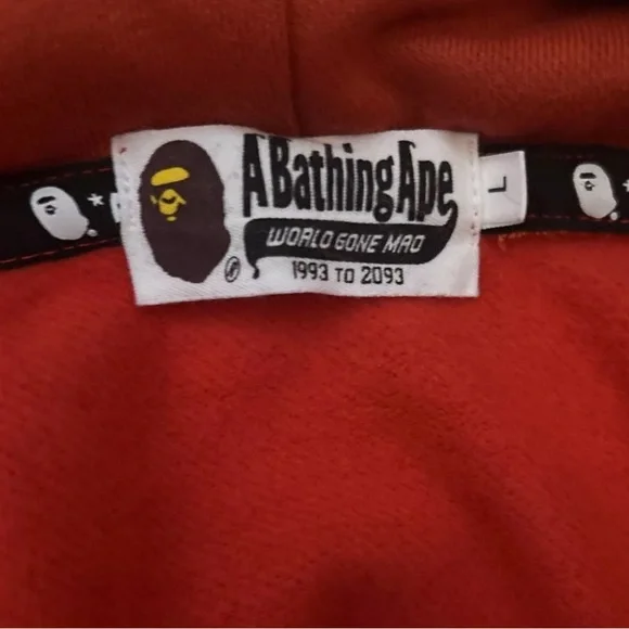Double shark Red bape hoodie - Picture 3 of 6